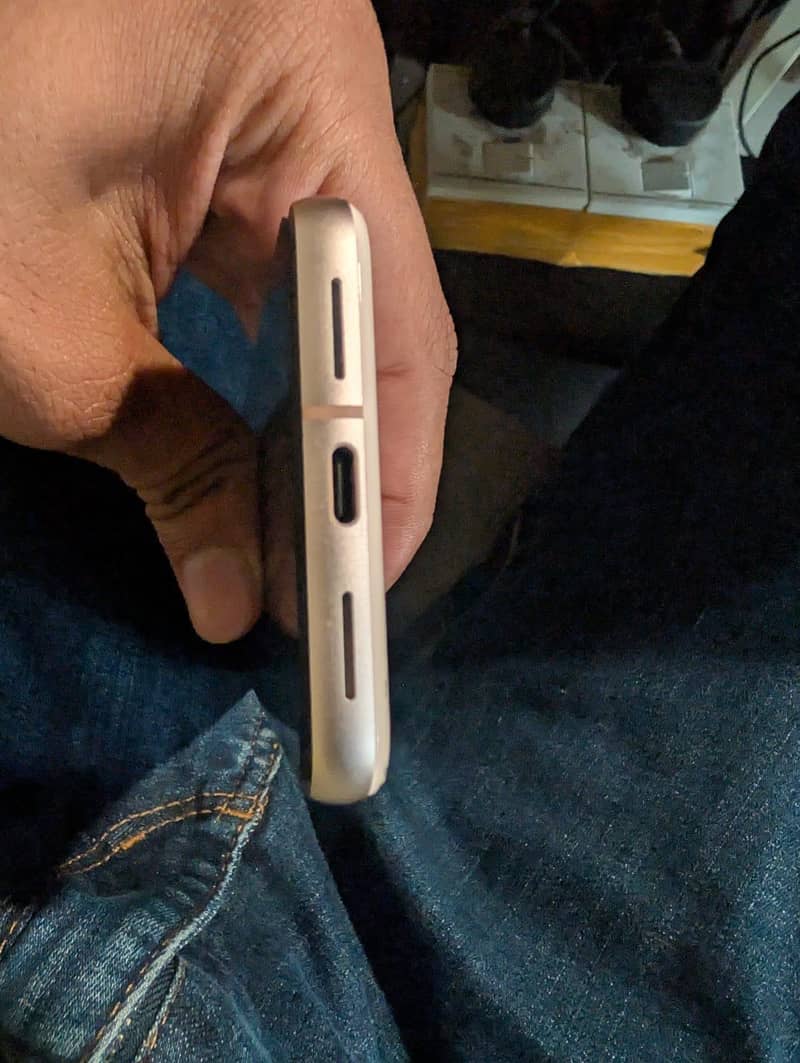 Google Pixel 8 8