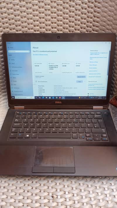 Dell latitude i5 6th gen 8/256gb 7.5/10 condition