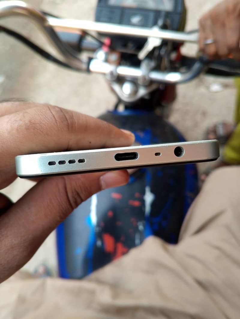Redmi note 60X 2