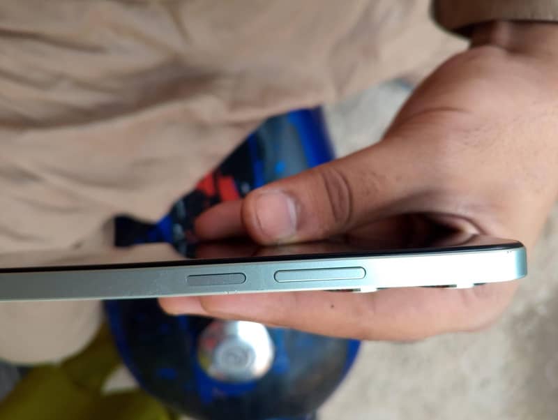 Redmi note 60X 4