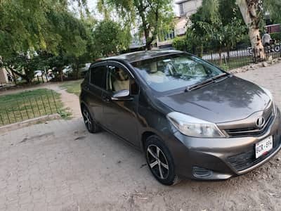 Toyota Vitz For Sale 2015 | Family use vitz car in lahore