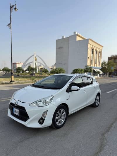 Toyota Aqua 2015