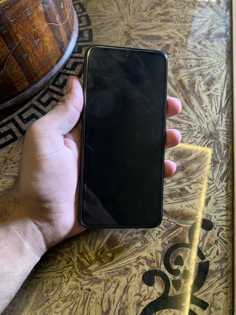Google Pixel 8 1