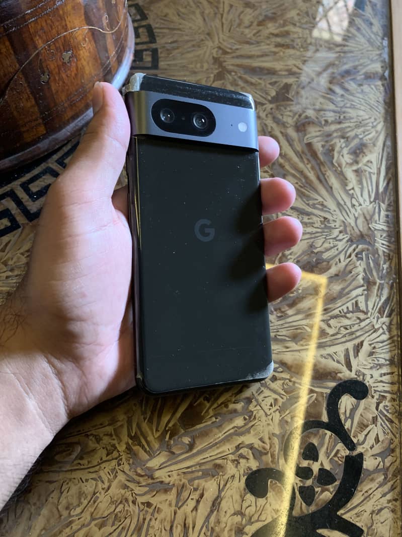 Google Pixel 8 3