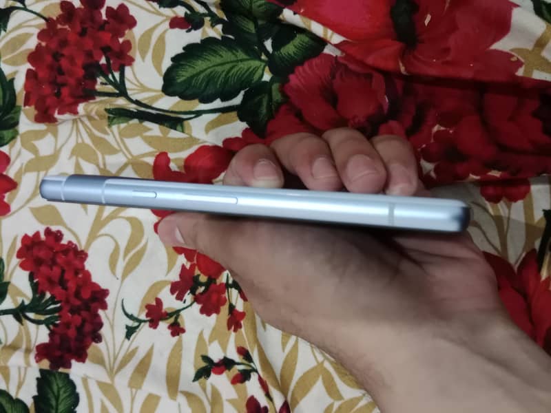 Google Pixel 7a 1