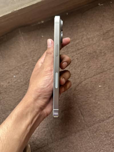 Apple iPhone 15 Pro Max JV