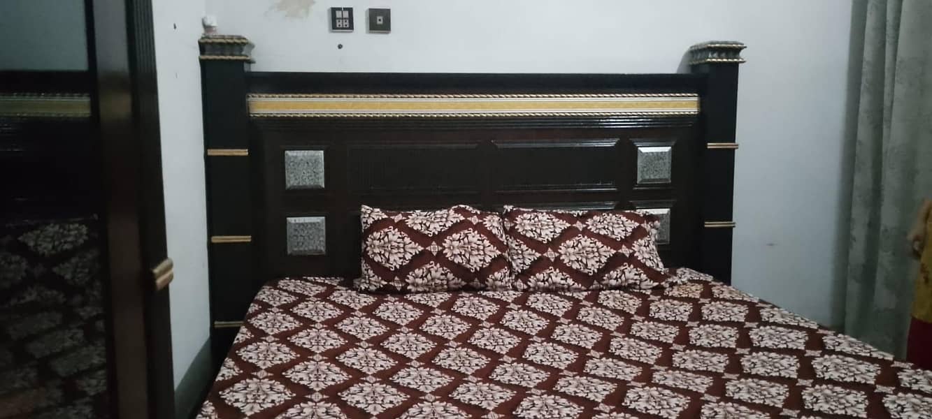 Room set 8