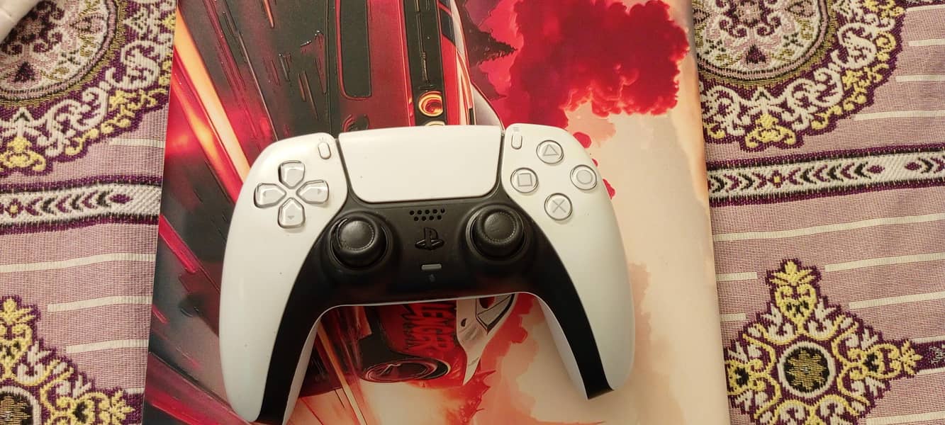 PS5 controller 3