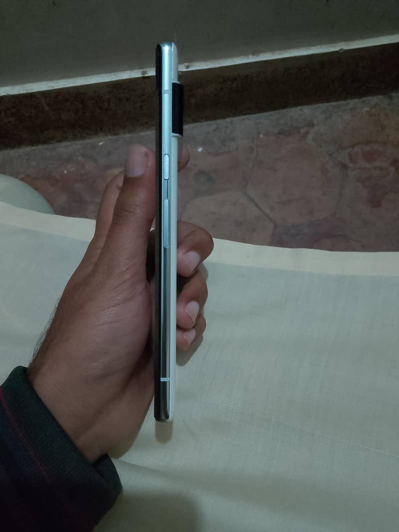 Google Pixel 6 Pro 2