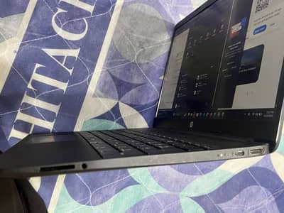 Hp AMD Ryzon  5 3500 with Radeon vega mobile Gfx