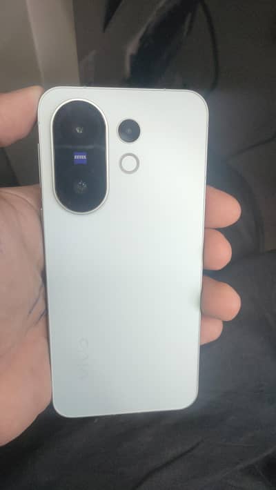 Vivo x200 FE