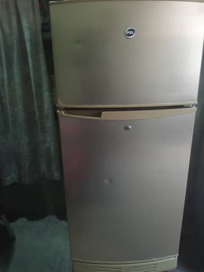 pel refrigerator medium size
