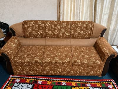 Sofa Set/Wooden Table/ Wooden executive table/5 seater Sofa/Sofa