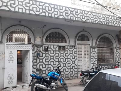 6.5 Marla, 2 portions divided house for sale