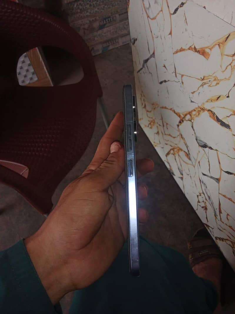 Tecno CAMON 20 2