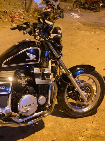 Honda cbx 750