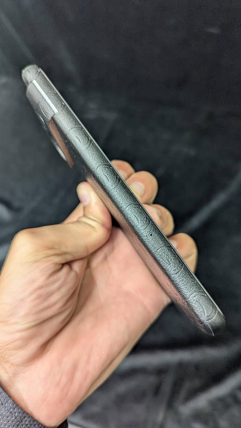 Google Pixel 8 3