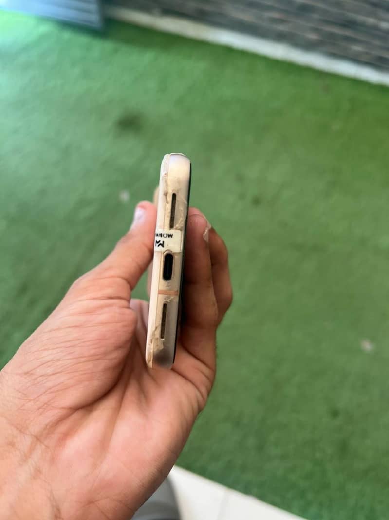 Google Pixel 8 1