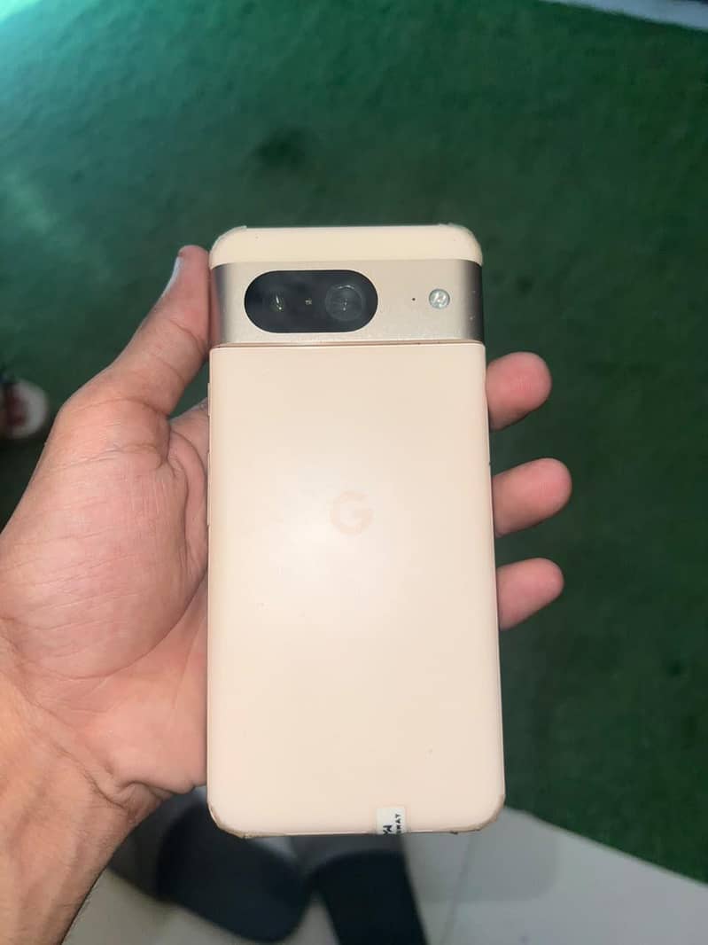 Google Pixel 8 5