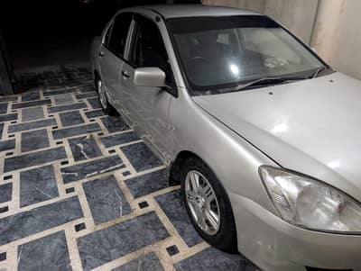 Mitsubishi Lancer 2004