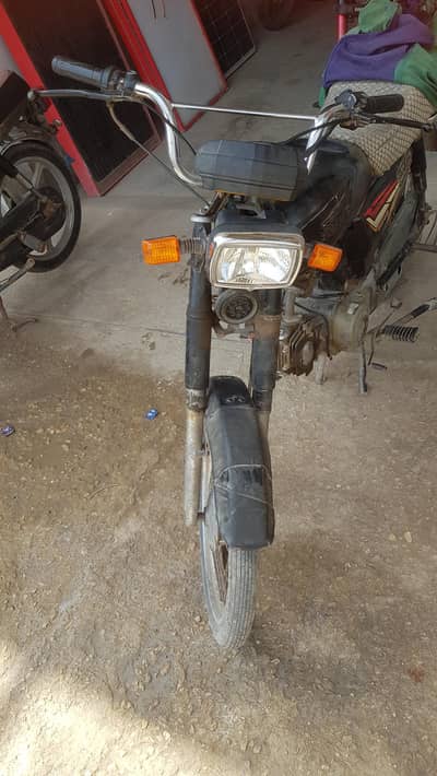 super power model 17 applied paper banny ge