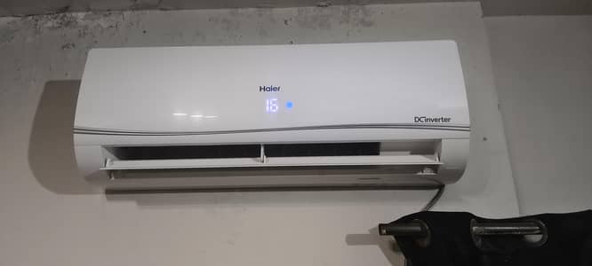 Haier 1 Ton inverter  ac good condition