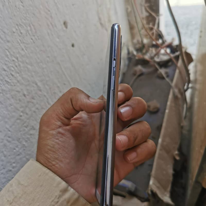 One Plus 9 4