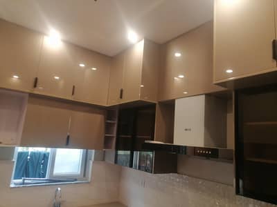 carpenters F11,1 street 5