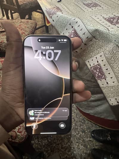 Apple iPhone 16 Pro