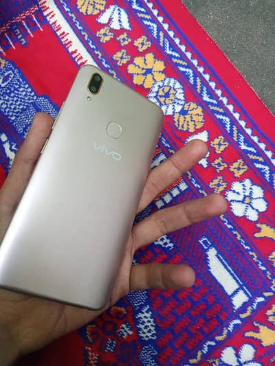 vivo y85