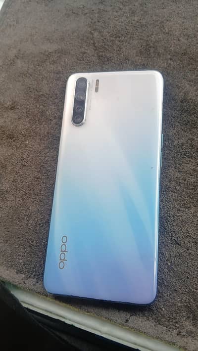 OPPO F15