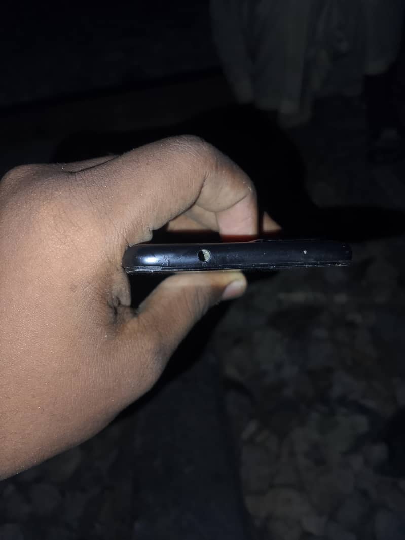 Google Pixel 4a 5