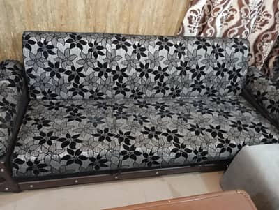 Sofa bed with 3 small sofa chairs