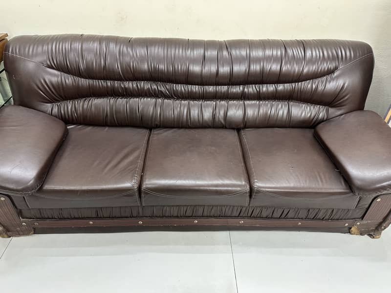 Sofa 2. . 2. . 3 4