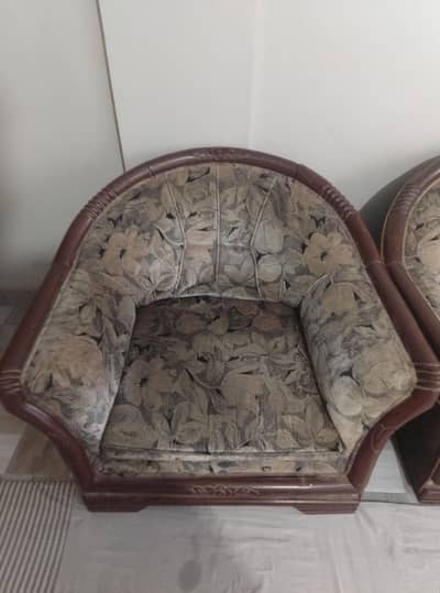 Sofa set for sale urgent!!!
