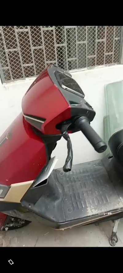 LIMA CLASSIC Electric SCOOTY