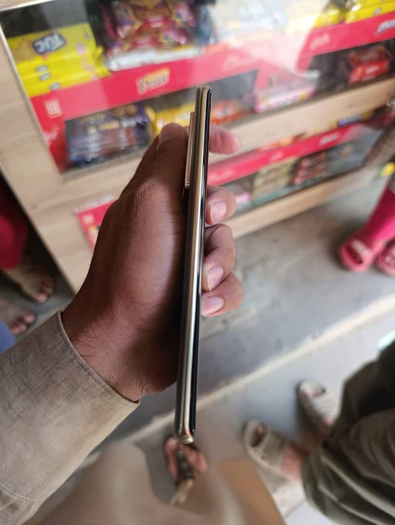 Infinix Note 40 Pro Plus 5