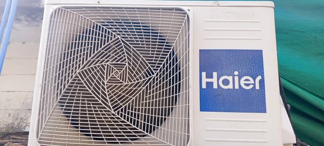 haier Ac 1 ton  9 /10 condition