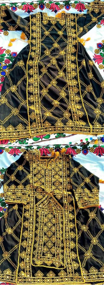 لیڈیز ہاتھ کی کڑھائی کے خوبصورت بلوچی اور سندھی سوٹ