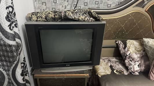 Two television and 1 LED for Sale