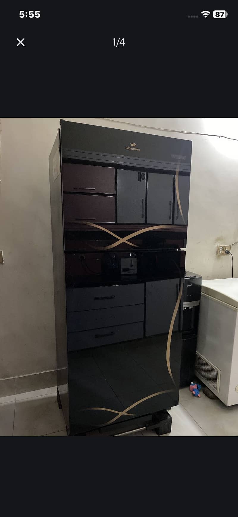 Refrigerator 0