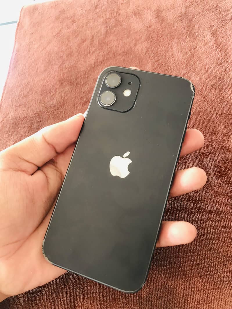 Apple iPhone 12 2