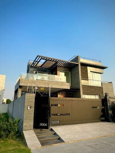 Dha Phase 8 - T Block Modern Design 1 Kanal Fully Furnished House For Sale