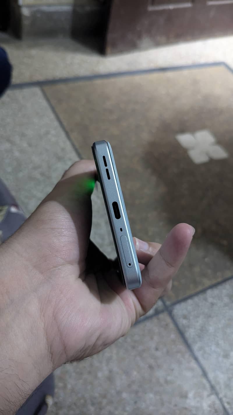 1One Plus Ace 2v 6