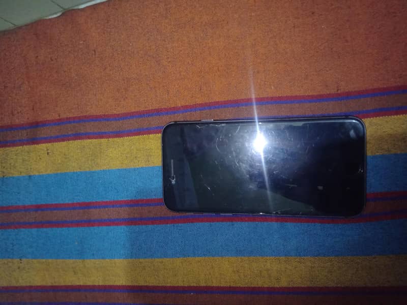 Apple iPhone 8 bypass 1