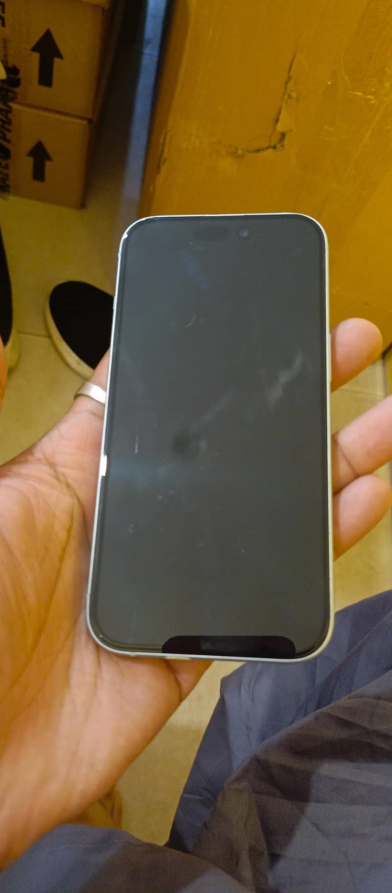 Apple iPhone 15 4