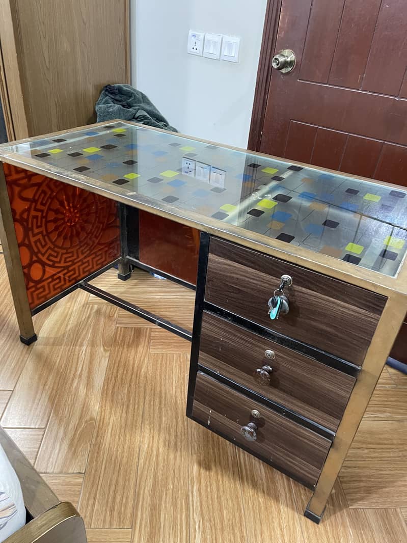 Office Table 1