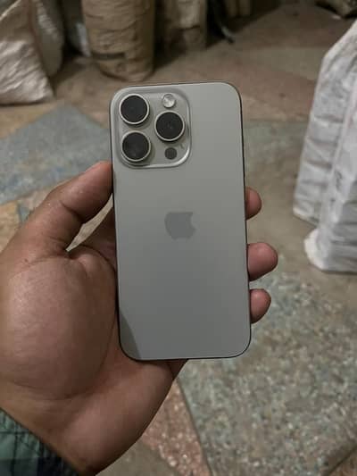 Apple iPhone 15 Pro