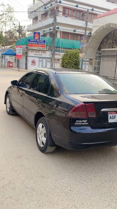 Honda Civic EXi 2004