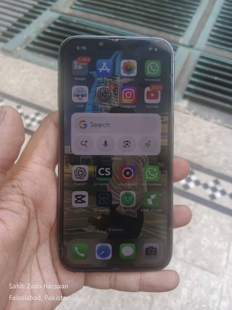 Apple iPhone 13 Pro 1